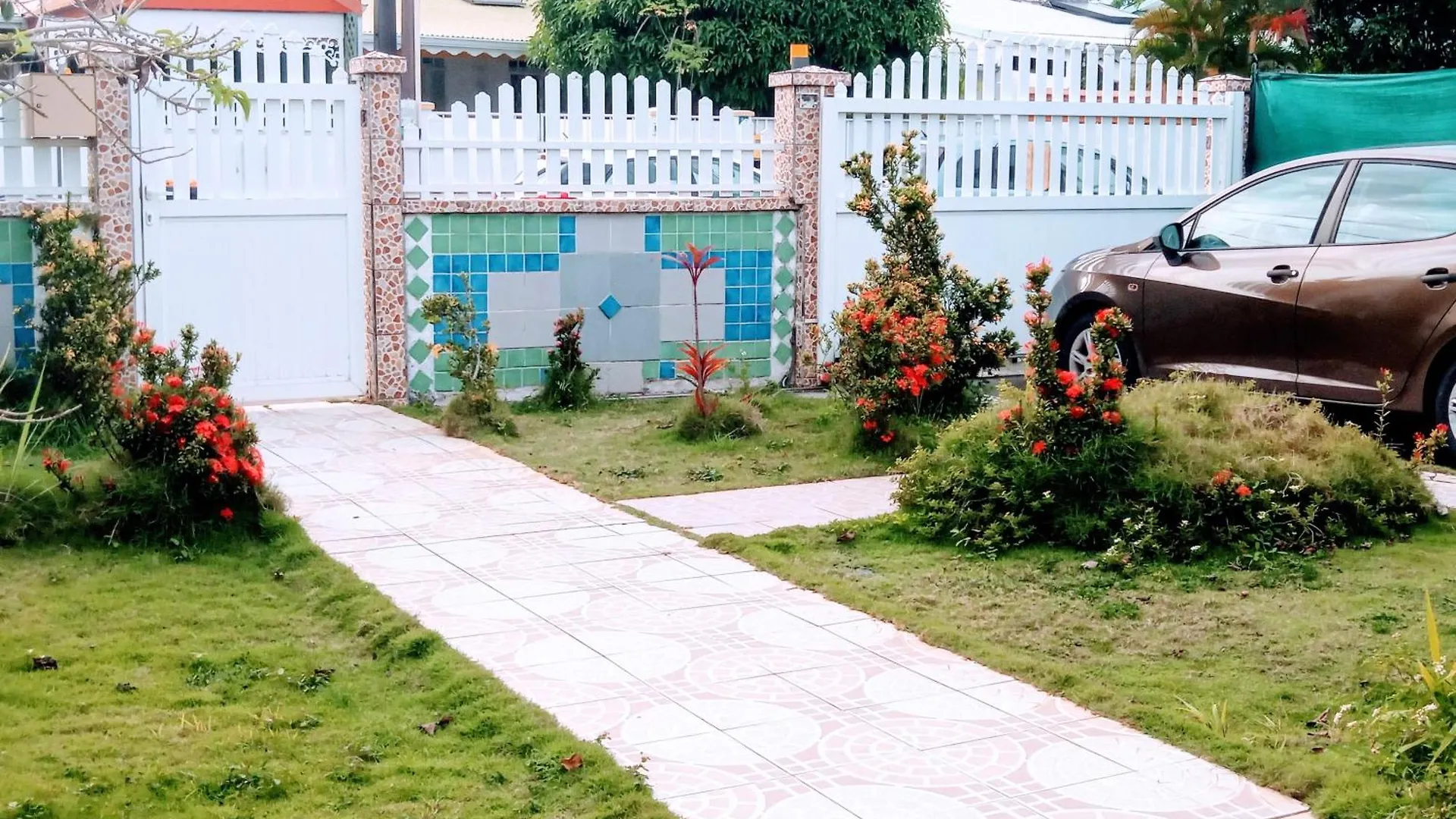 בית נופש בה-מאולט L'Escapade Antillaise, T2 Calme, Proche De Tout, Jardin